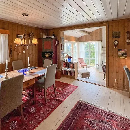 Holiday home Cozy In With Sauna Sjusjoen
